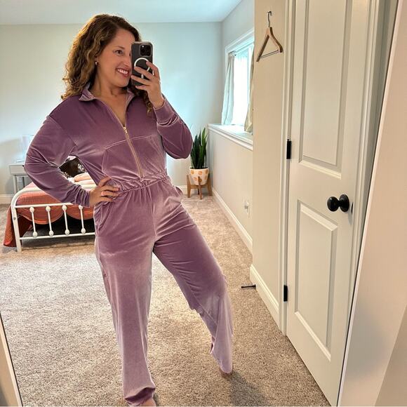 Fabletics Purple Velvet Velour Jumpsuit One Piece Small - Picture 4 of 13